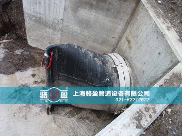 廠家解答<a href=http://www.huasuankj.cn/ target=_blank class=infotextkey><a href=http://www.huasuankj.cn target=_blank class=infotextkey>鴨嘴閥</a></a>在排水工程中的應用